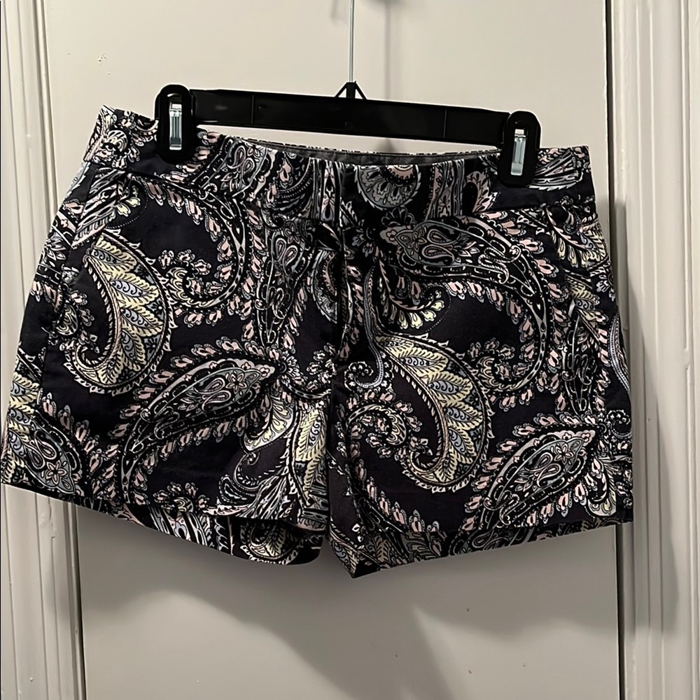 Banana Republic Navy and White  Lightweight Summer Shorts